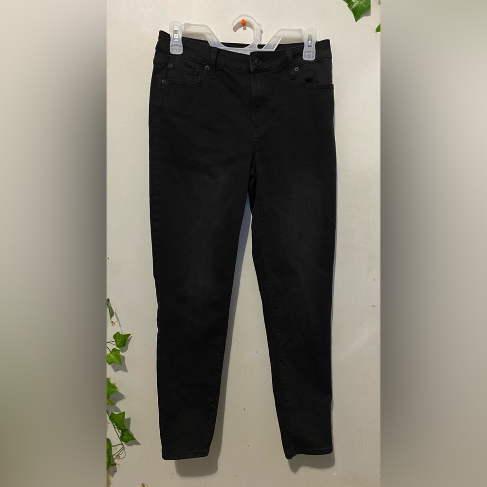 black jeans never worn